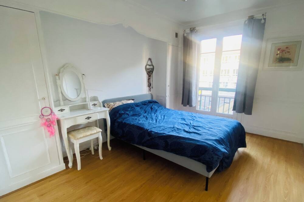 Photo of Bedroom in Rueil-Malmaison