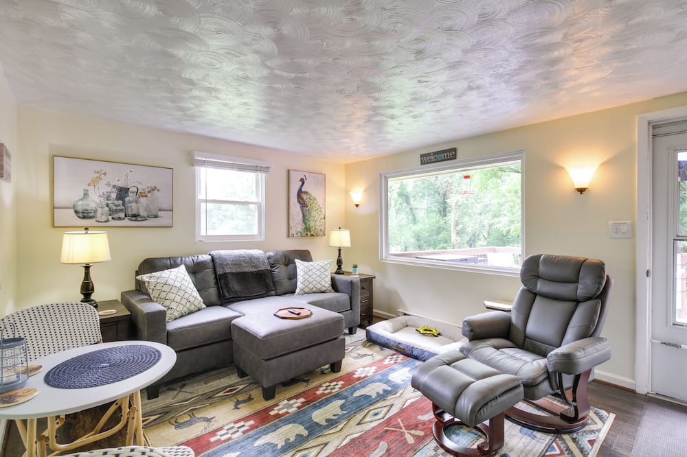 Photo of Bedroom in Eagle Rock