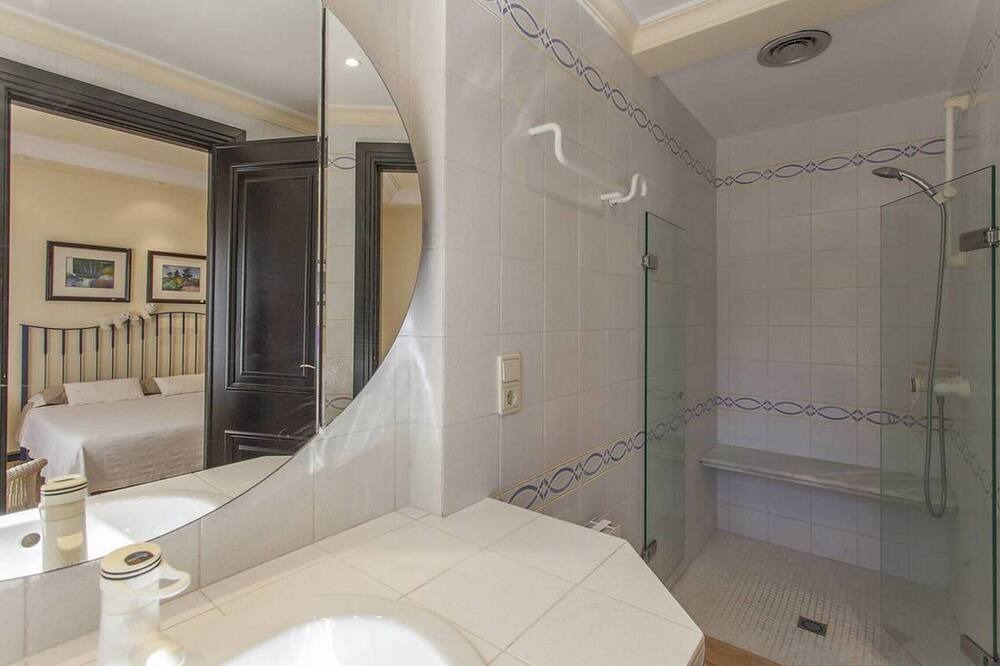 Photo of Bathroom in Sagunto