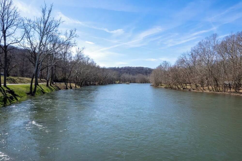 Photo of Others in Shenandoah