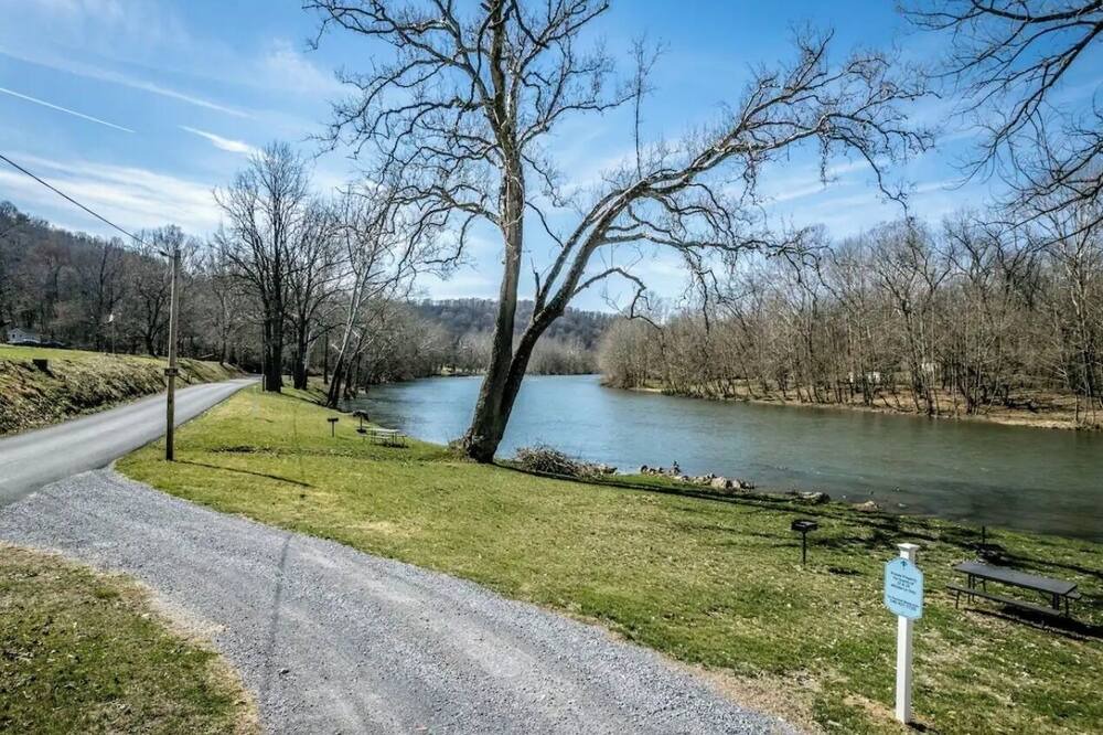 Photo of Others in Shenandoah