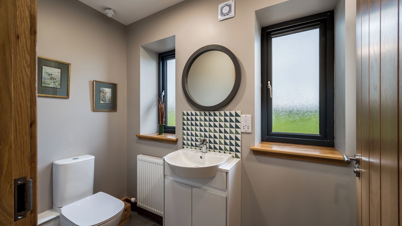 Photo of Bathroom in Kirriemuir