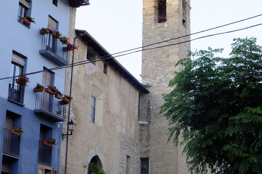 Photo of Outdoor in Peramola