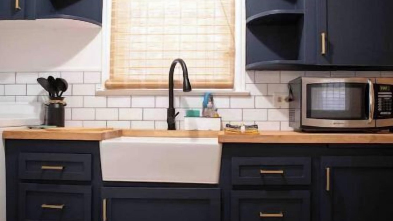 Photo of Kitchen in Sayles Blvd. Area