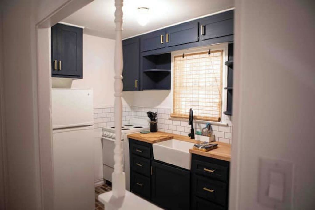 Photo of Kitchen in Sayles Blvd. Area