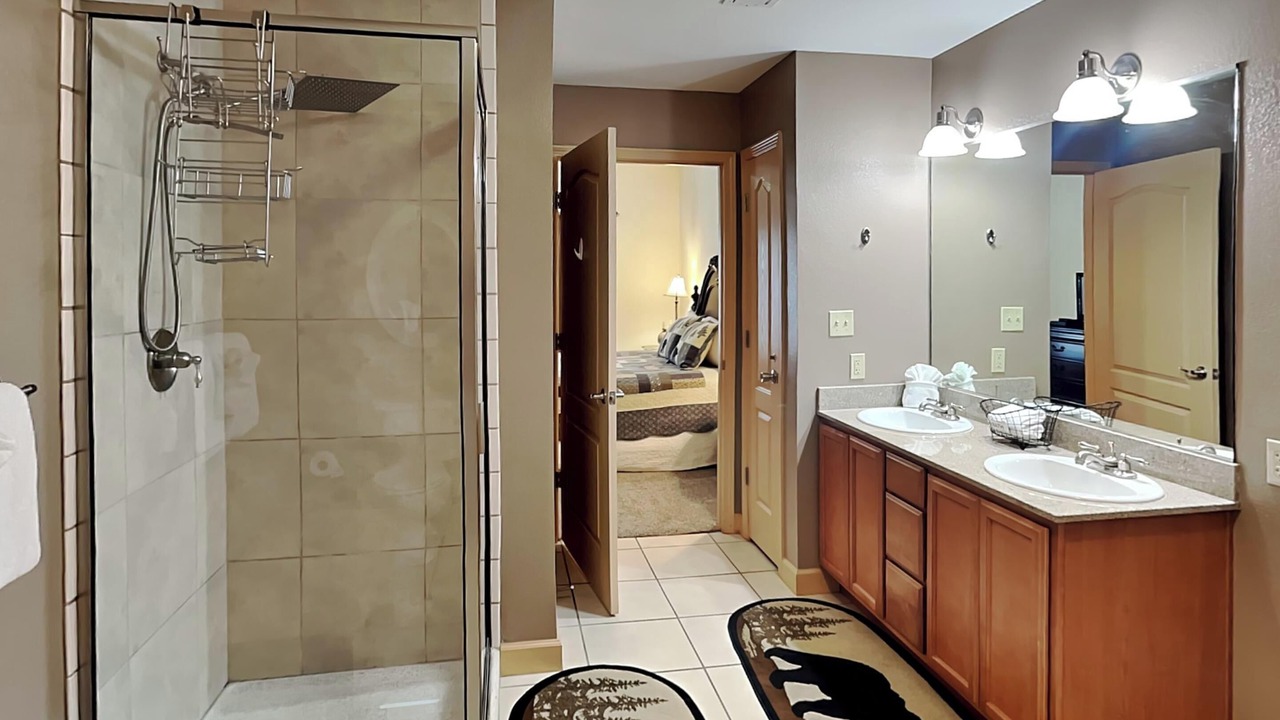 Photo of Others in Pigeon Forge