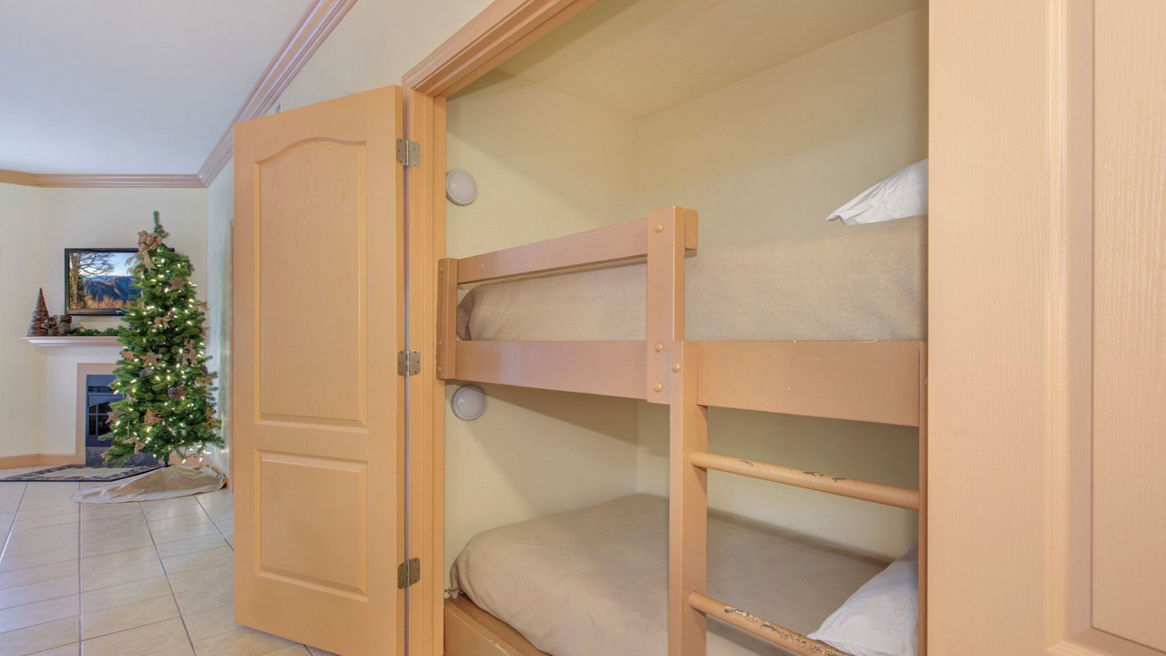 Photo of Others in Pigeon Forge