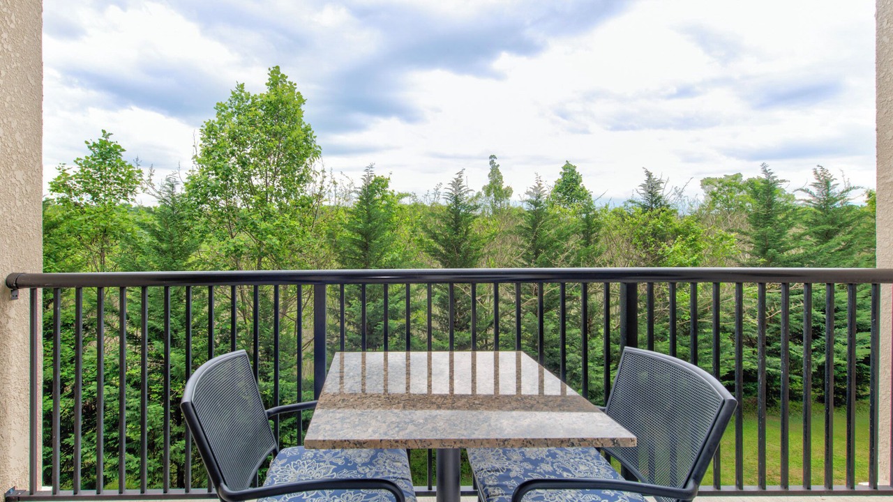 Photo of Others in Pigeon Forge