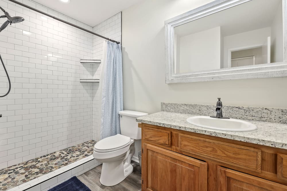 Photo of Bathroom in Lincoln