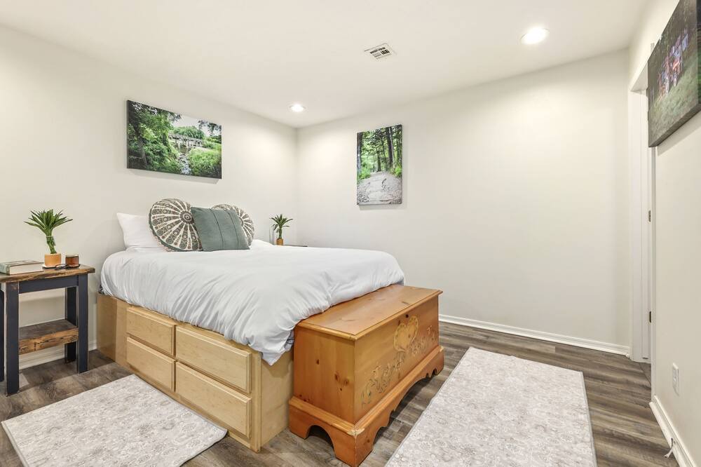 Photo of Bedroom in Lincoln