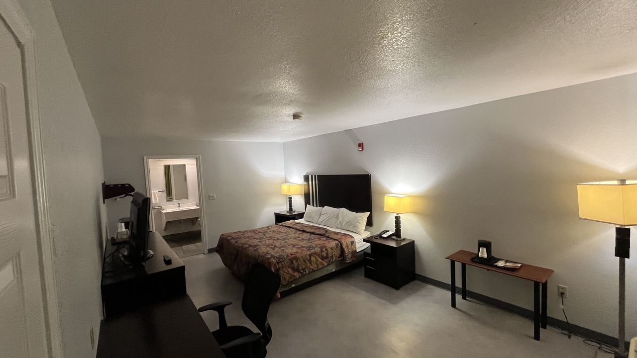 Photo of Bedroom in Medical Center District