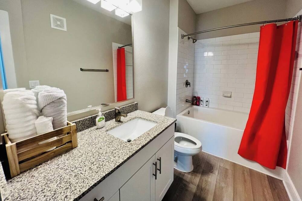 Photo of Bathroom in Addicks