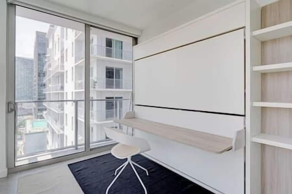 Photo of Others in Downtown Miami