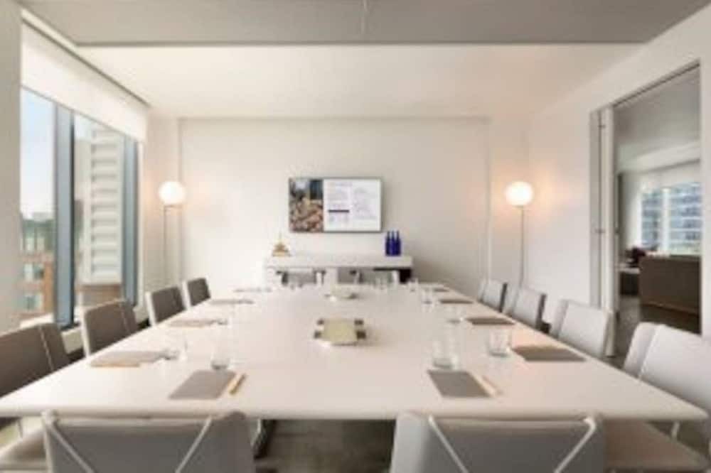 Photo of Others in Downtown Miami