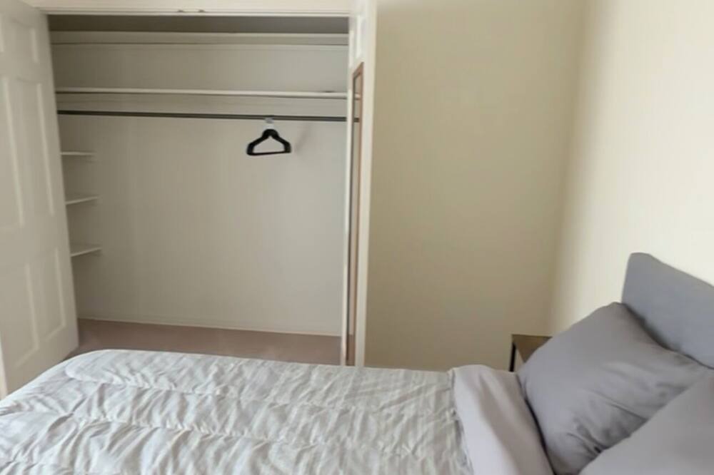 Photo of Bedroom in Ferndale