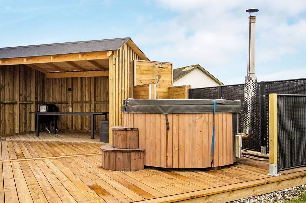 Photo of Outdoor in Logstor