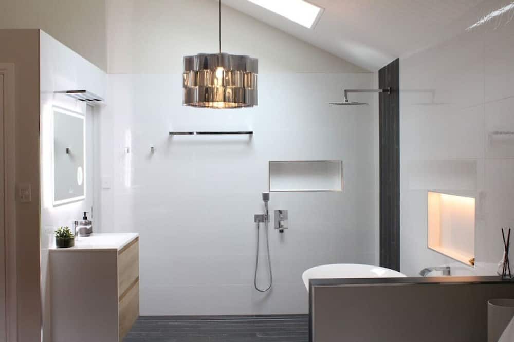 Photo of Others in Mapleton