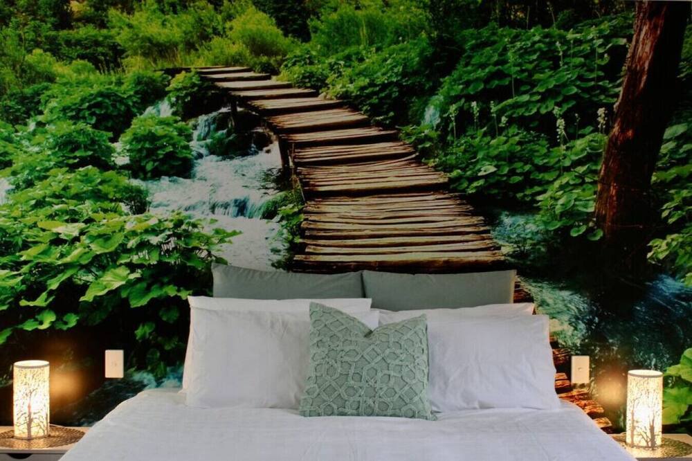 Photo of Others in Mapleton