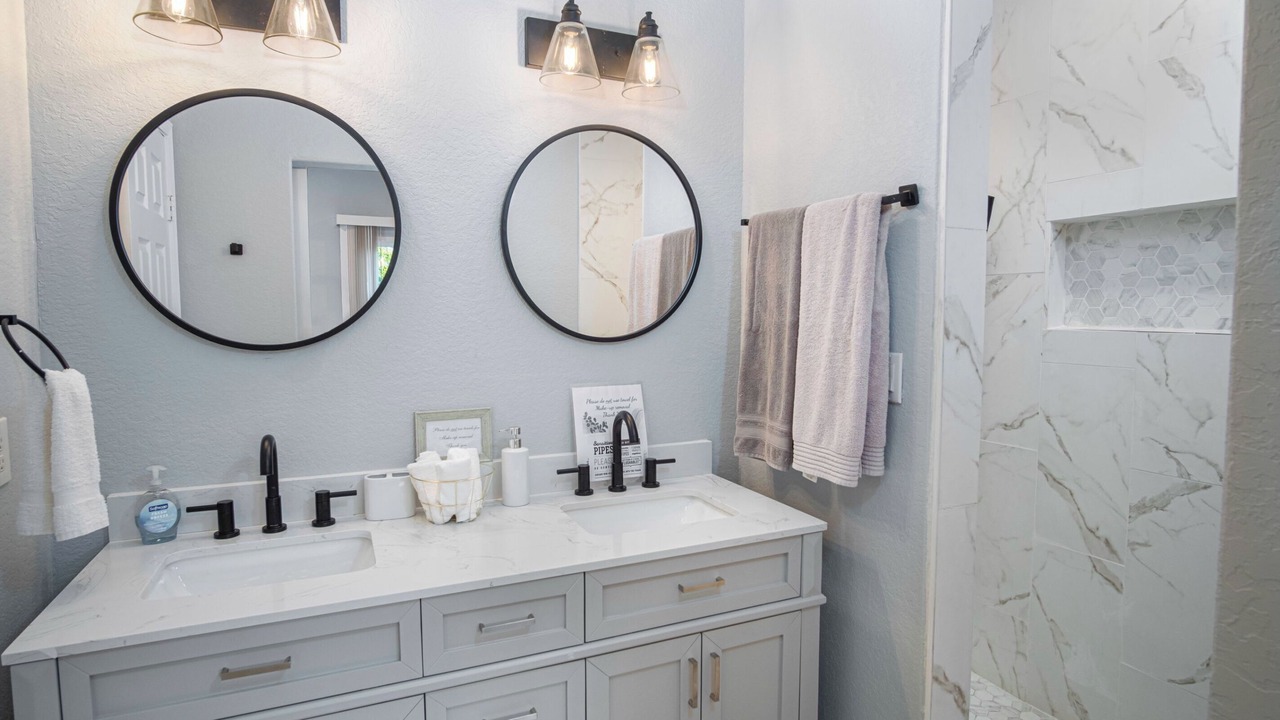 Photo of Bathroom in Denver Heights