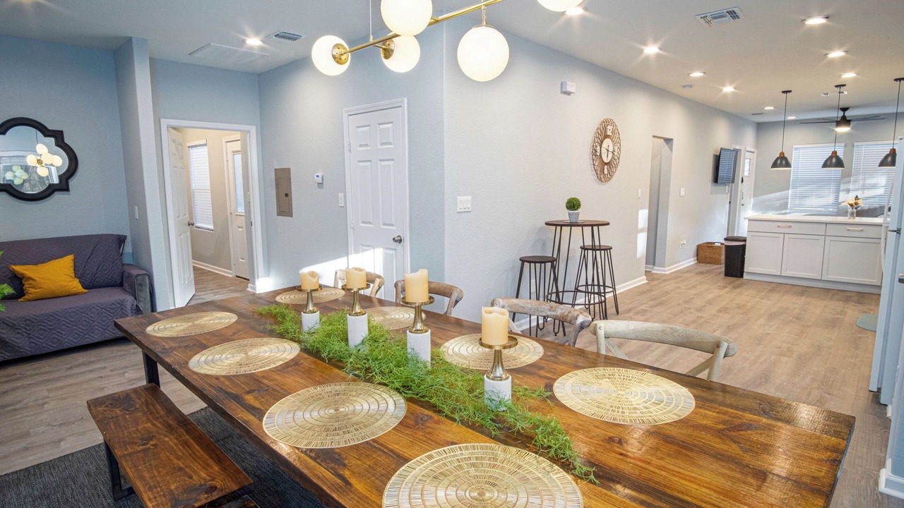 Photo of Livingroom in Denver Heights
