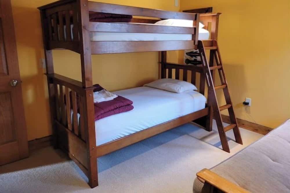Photo of Bedroom in Boscobel