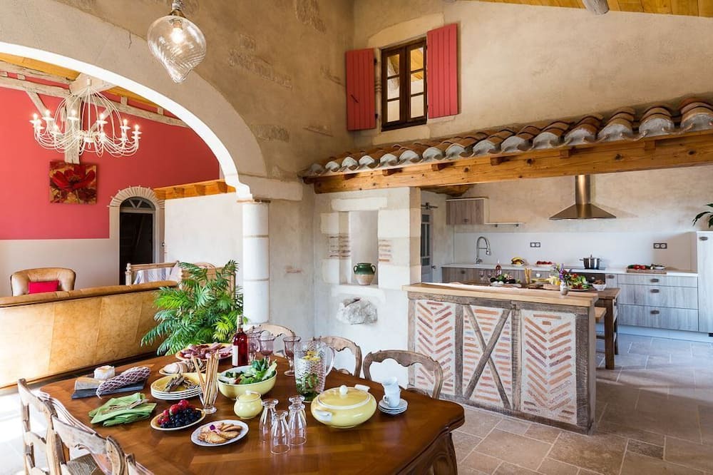 Photo of Kitchen in Laparade