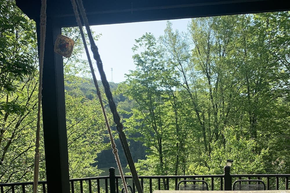 Photo of Patio Balcony in East Branch