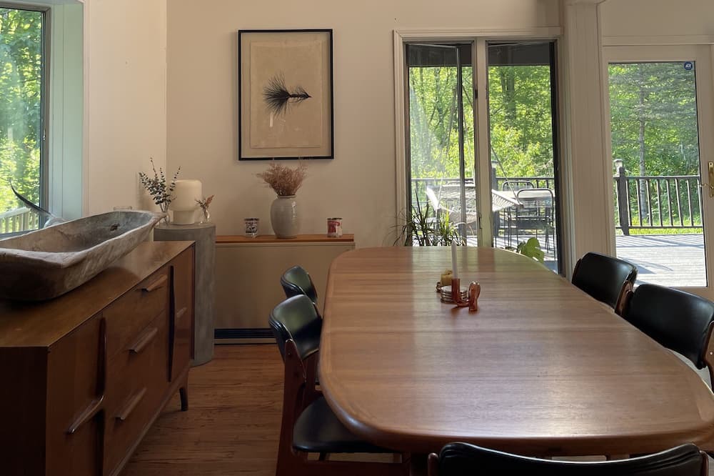 Photo of Kitchen in East Branch