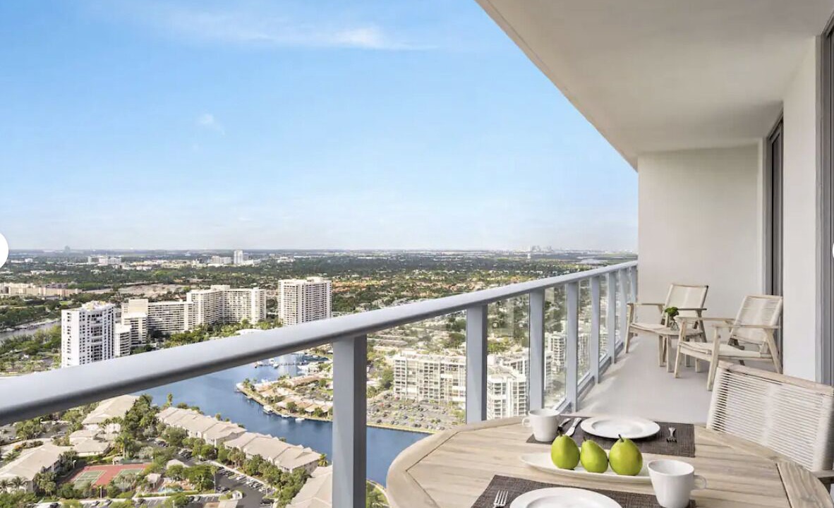 Photo of Outdoor in Hallandale Beach