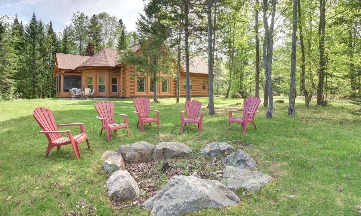 Photo of Outdoor in Fiddler Lake Resort