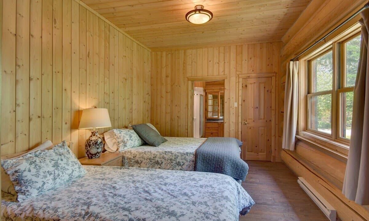 Photo of Others in Fiddler Lake Resort