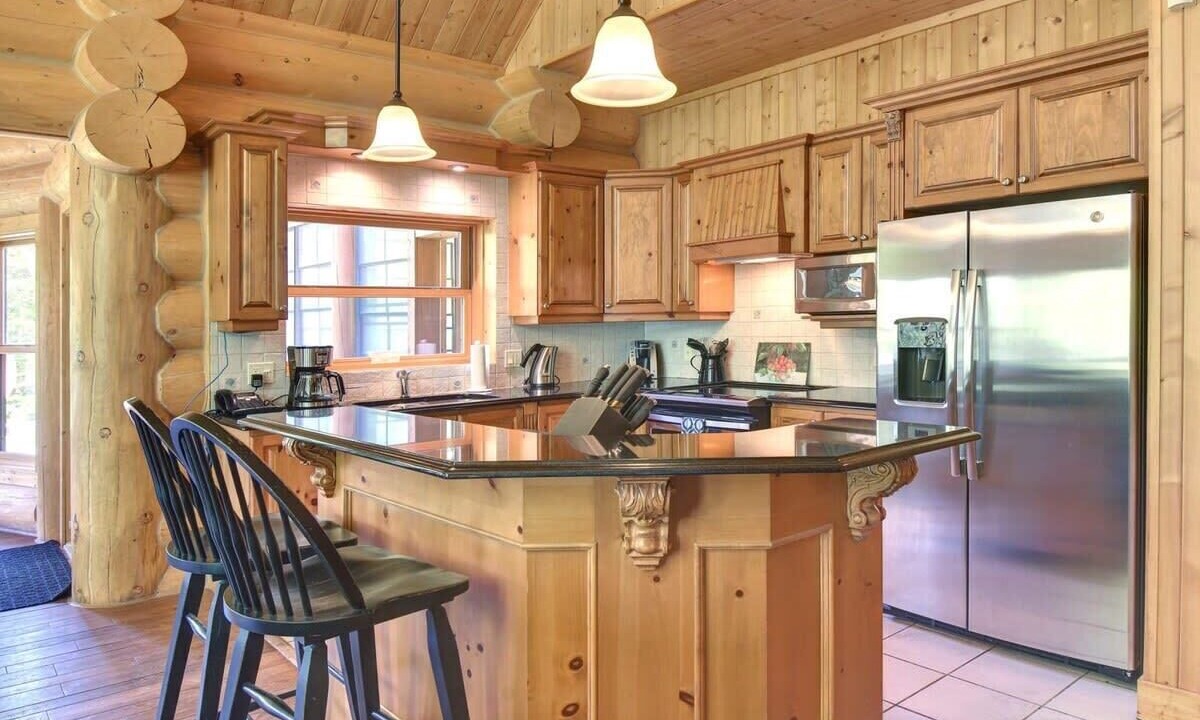 Photo of Kitchen in Fiddler Lake Resort