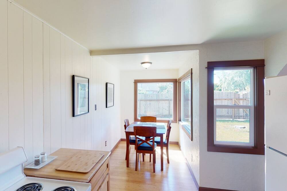 Photo of Others in Westhaven-Moonstone