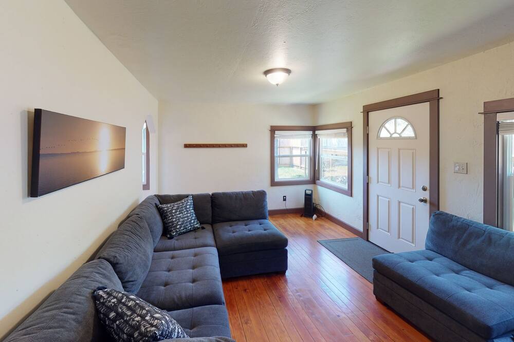 Photo of Others in Westhaven-Moonstone