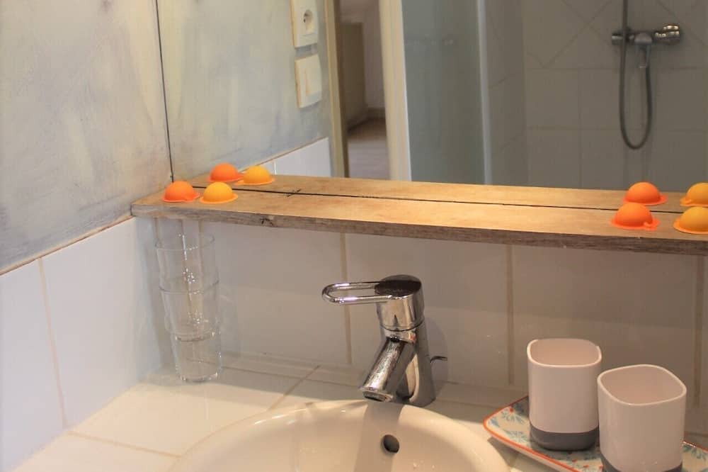 Photo of Bathroom in Contres