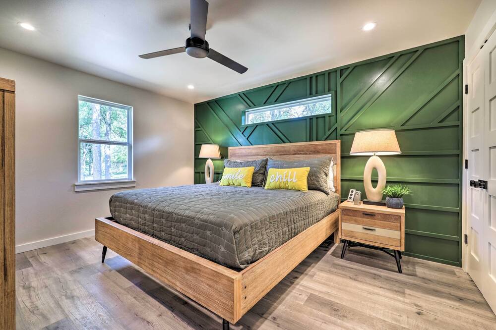 Photo of Bedroom in Hays