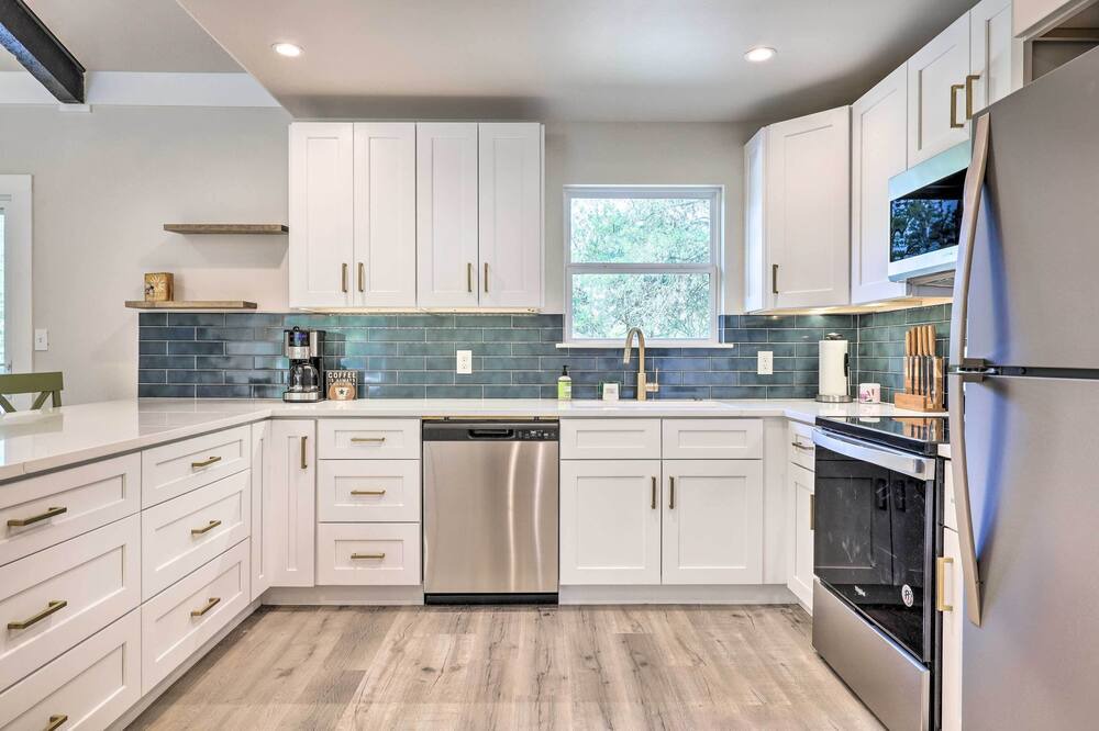 Photo of Kitchen in Hays