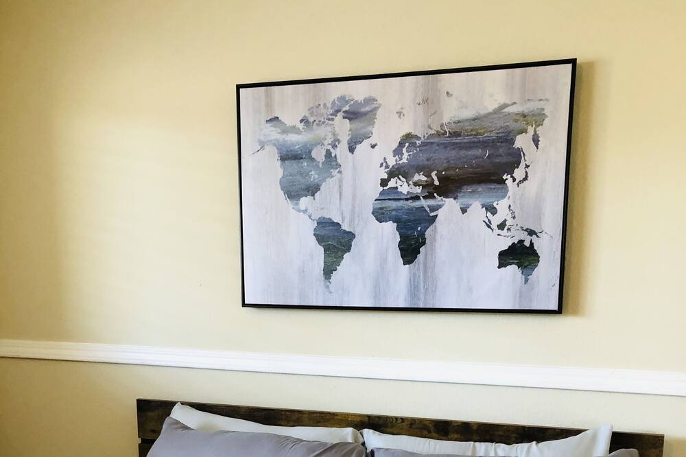 Photo of Bedroom in San Leandro