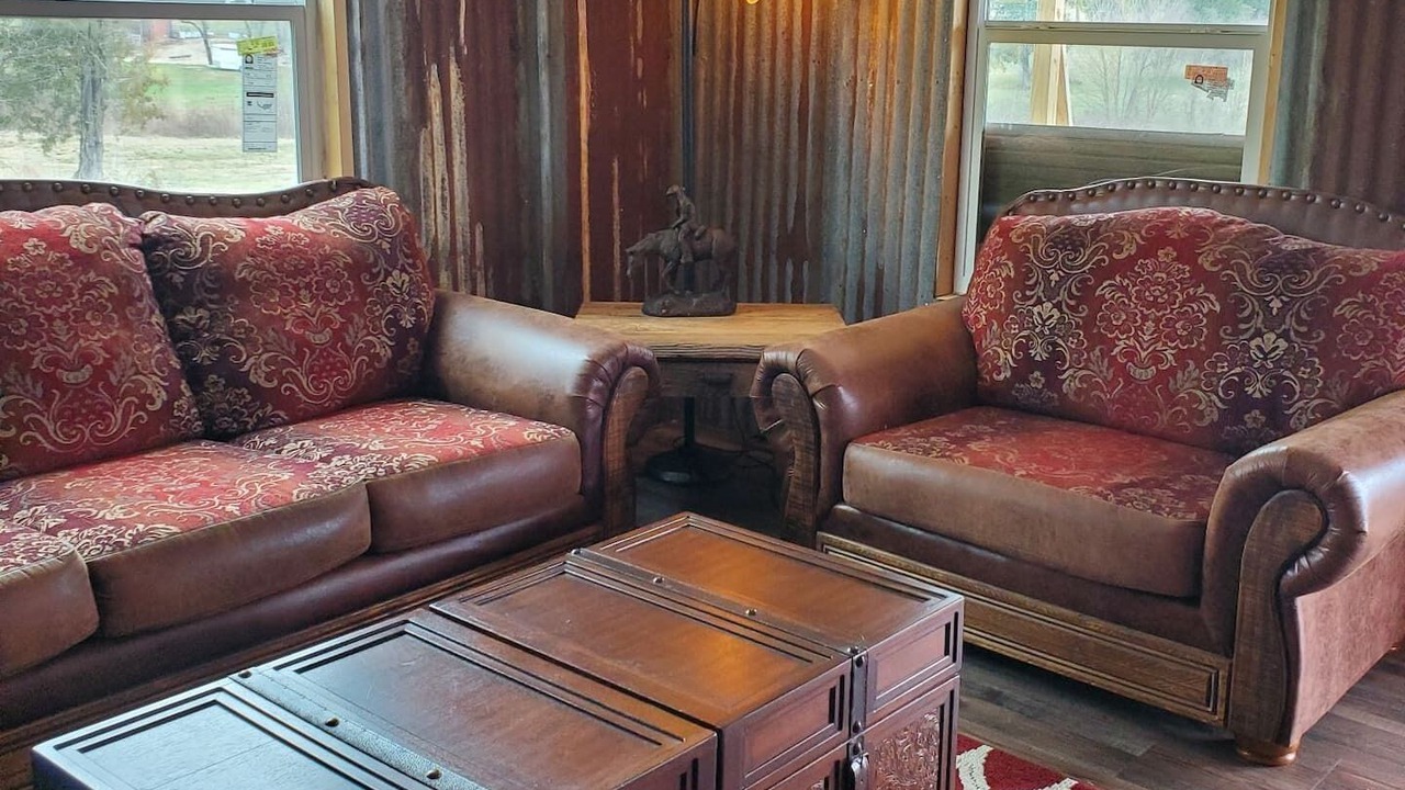 Photo of Livingroom in Big Sandy