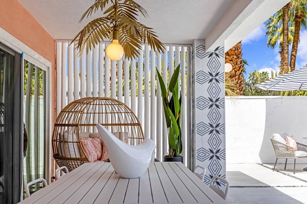 Photo of Patio Balcony in Sonora Sunrise