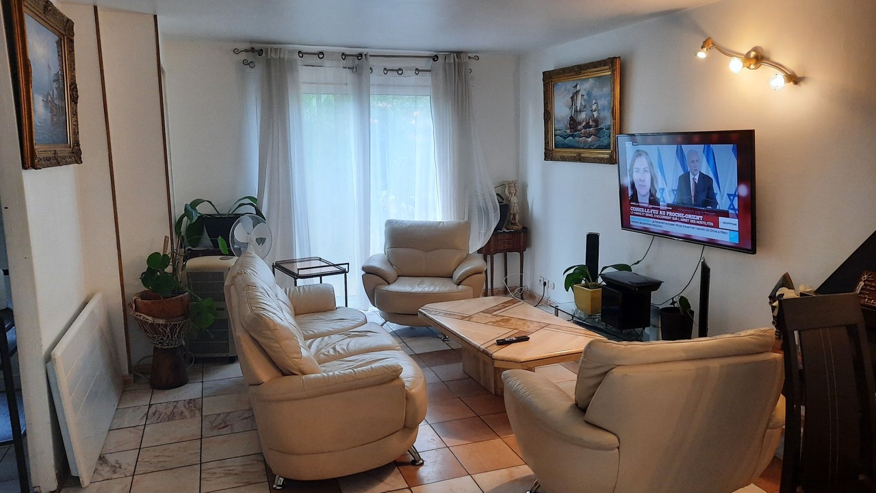 Photo of Others in Linas