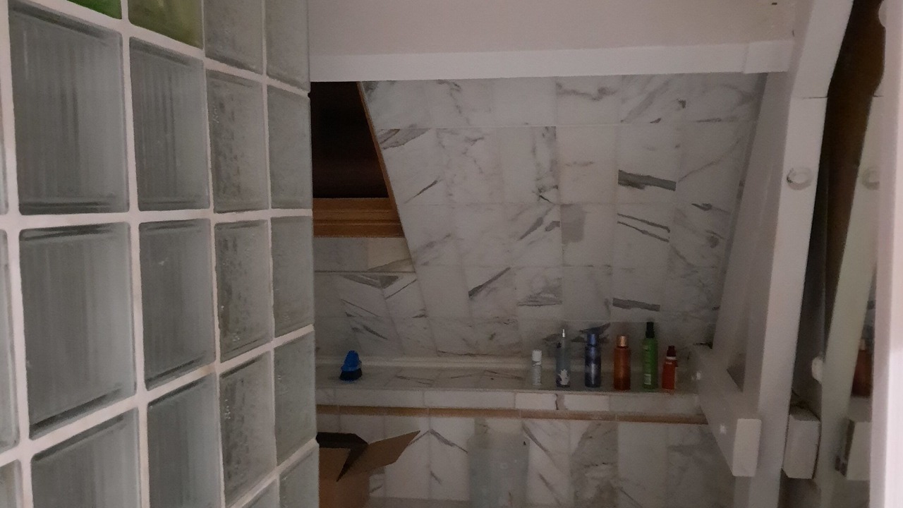 Photo of Others in Linas