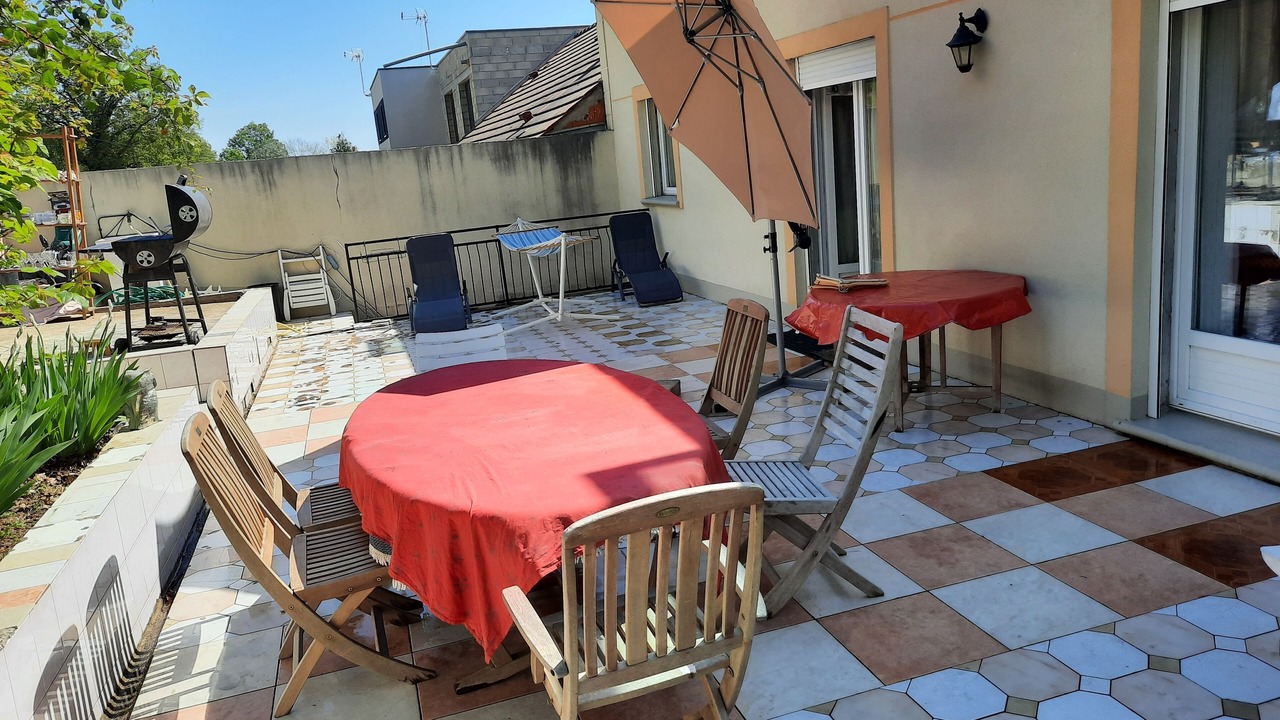 Photo of Outdoor in Linas