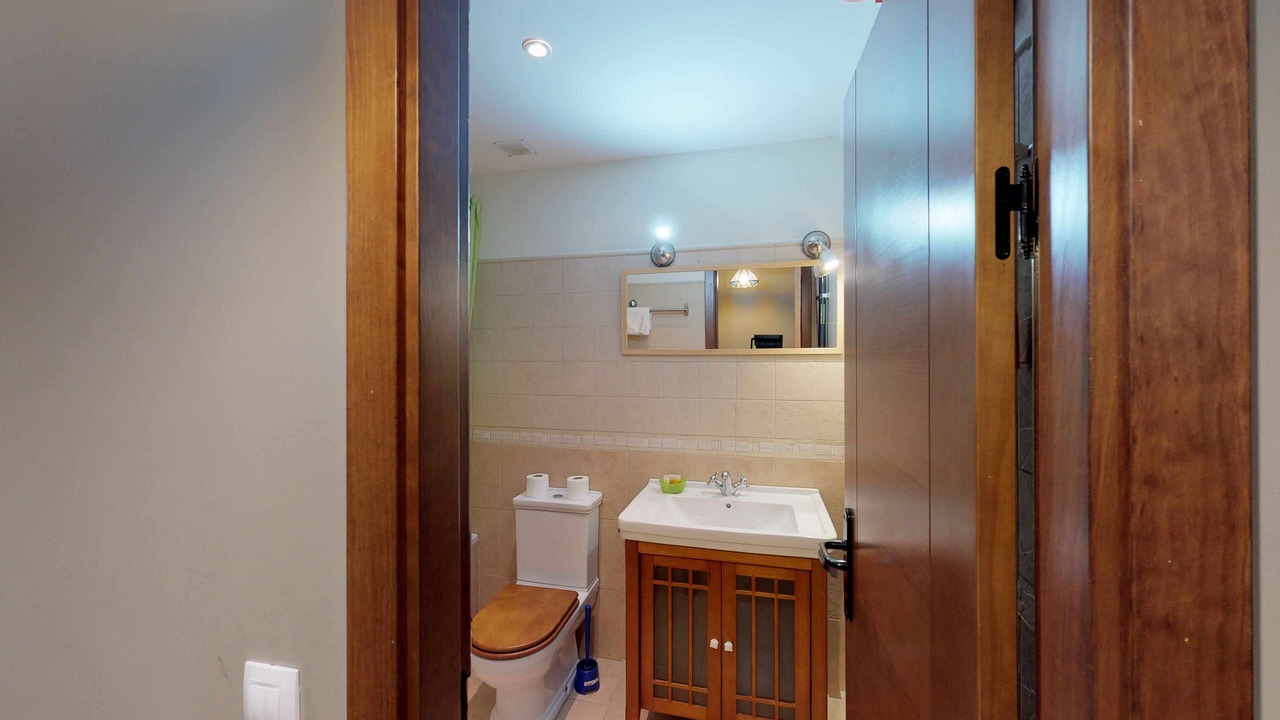 Photo of Bathroom in Escarrilla