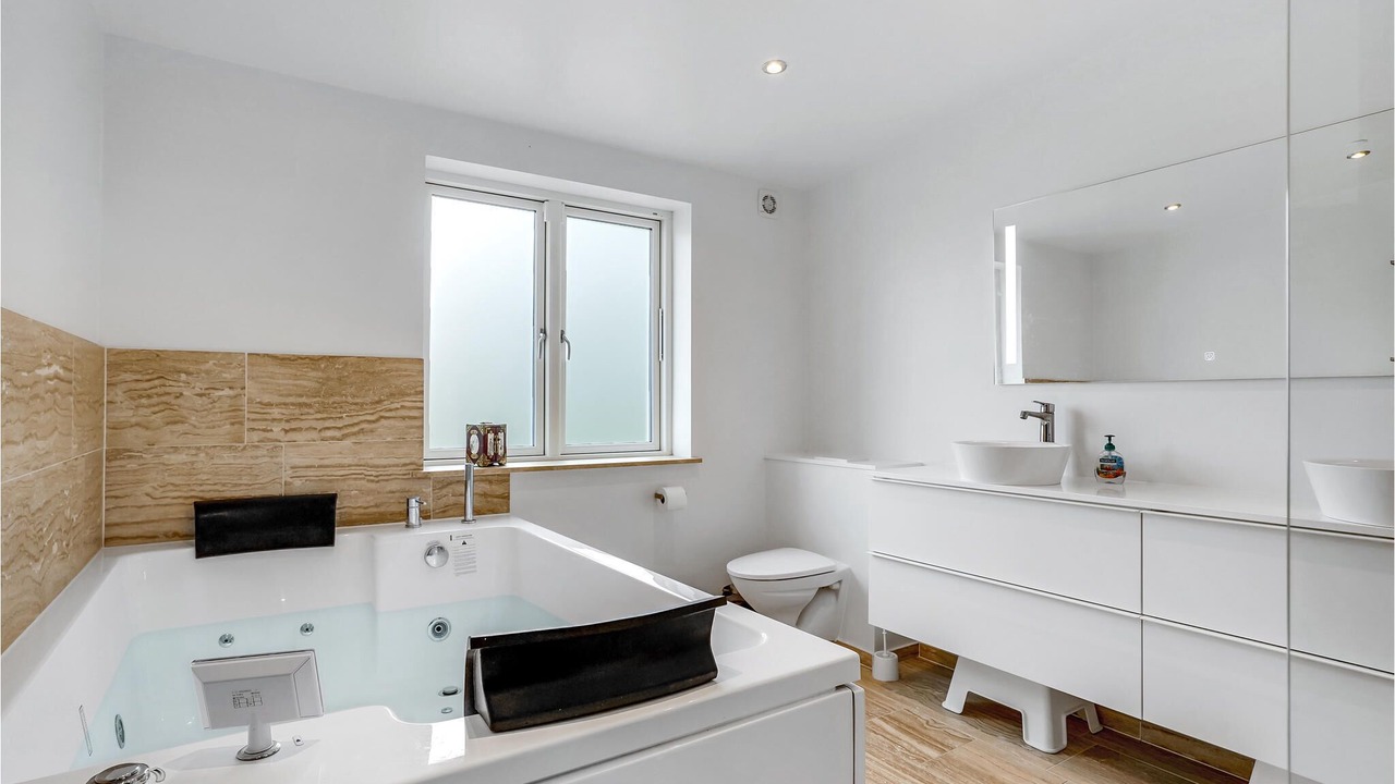 Photo of Others in Hoeve Strand