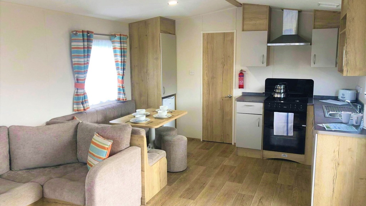 Photo of Others in Chapel Saint Leonards