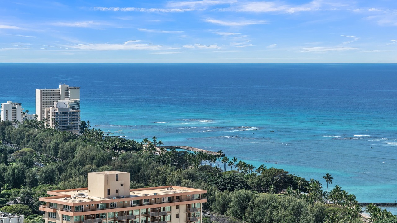 Photo of Others in Waikiki