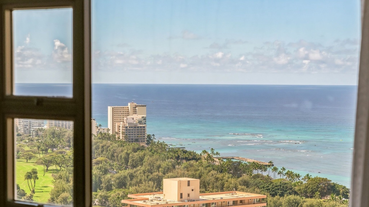 Photo of Others in Waikiki