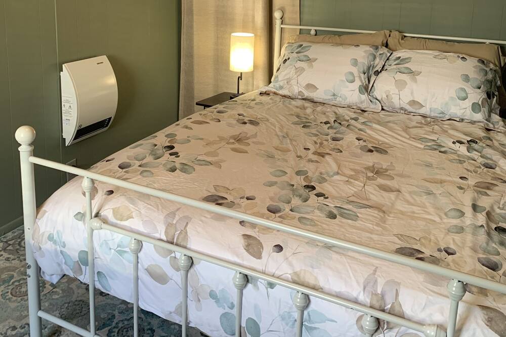 Photo of Bedroom in Tombstone