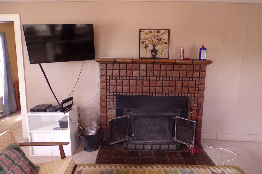 Photo of Livingroom in Cloudcroft